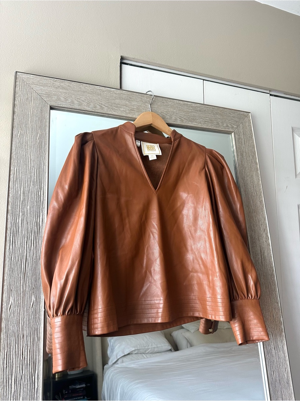 Emily McCarthy Brown Faux Leather V-Neck Puff Sleeve Blouse Top XS
